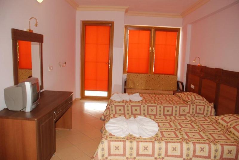 Oludeniz Beach Random Rooms By Lookbookholiday Екстериор снимка